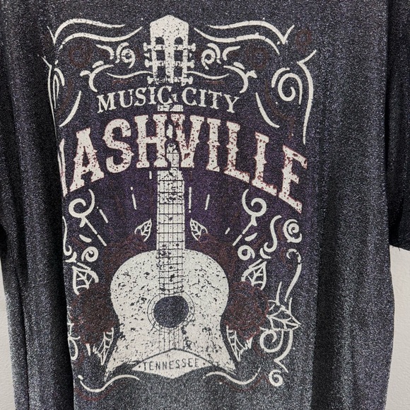 Modish Rebel Nashville Metallic Oversized Graphic Tee T-Shirt Size Medium - Picture 5 of 12